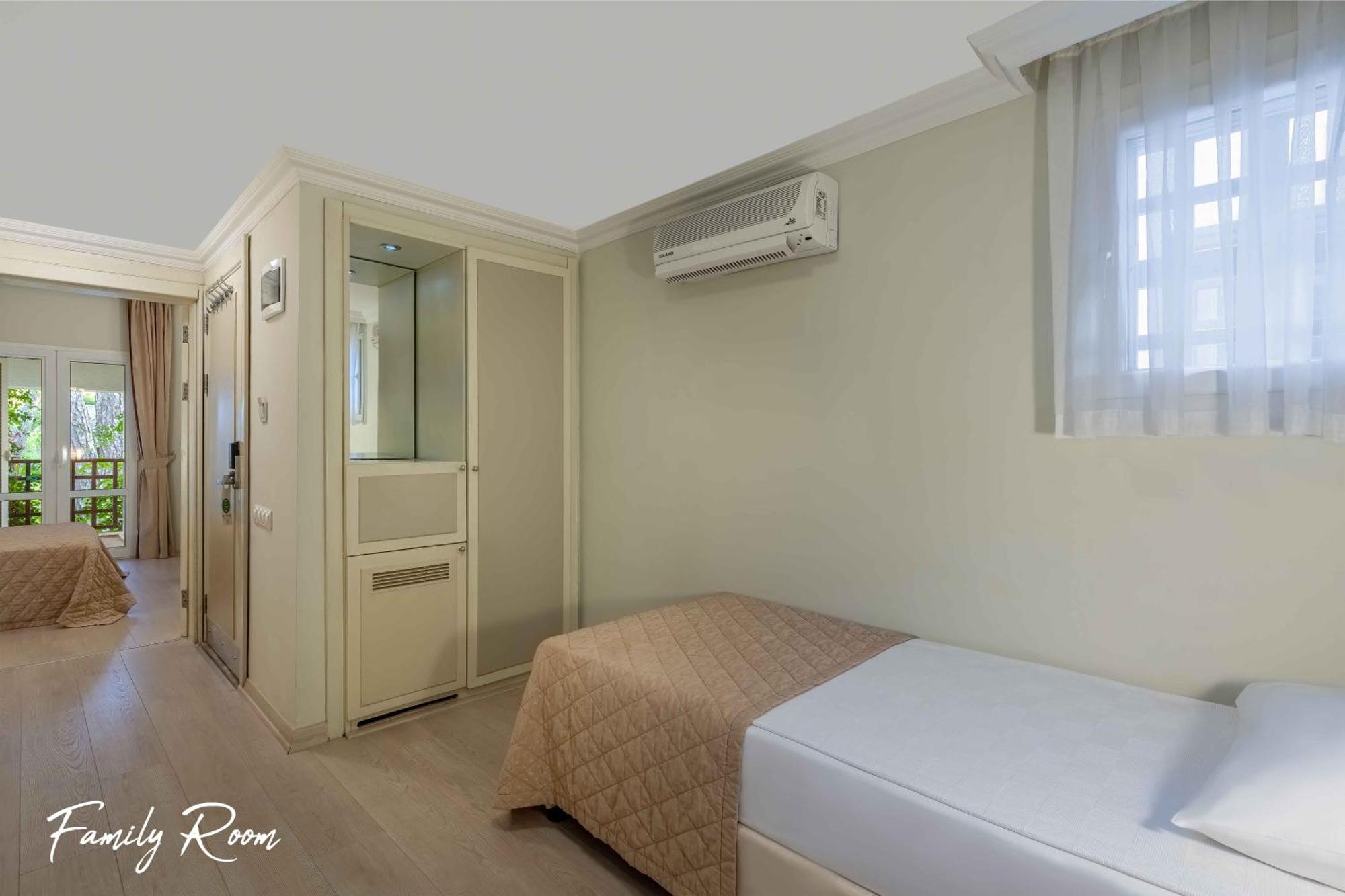 Отель Emelda Sun Club Кемер Экстерьер фото