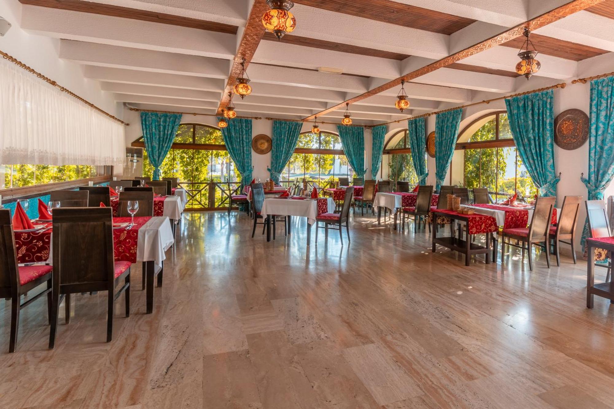 Отель Emelda Sun Club Кемер Экстерьер фото